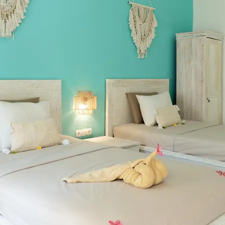The White Bay Lombok Apartment Kuta  Exterior photo