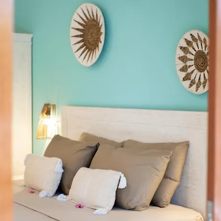The White Bay Lombok Apartment Kuta  Exterior photo